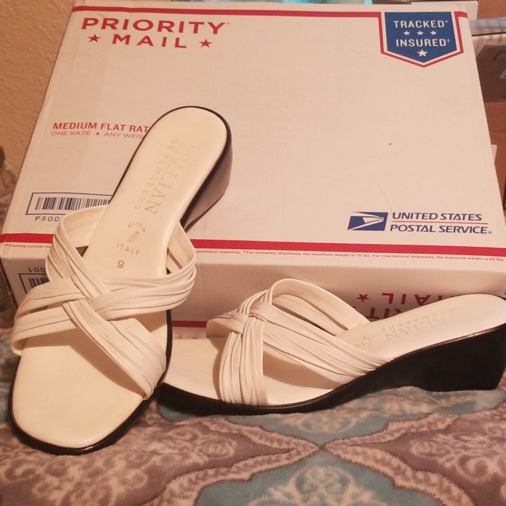 Itanlain Shoemaker sandal